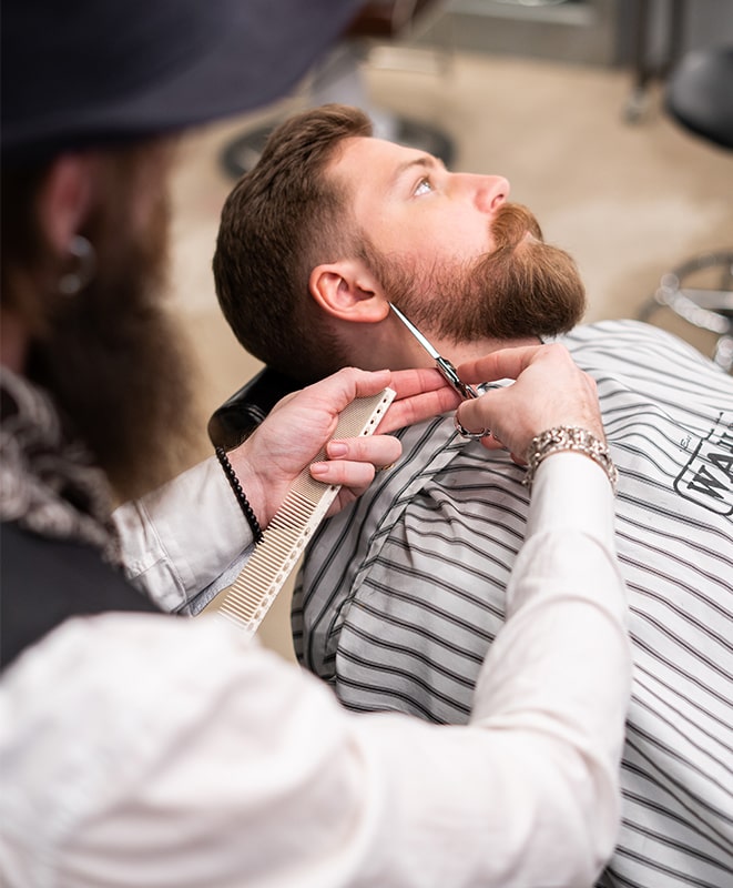 Lee Unisex Salon Tumkur